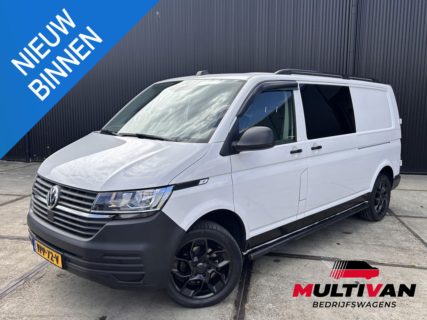 Volkswagen Transporter 2.0TDI L2H1 | 2x Schuifdeur | 18 inch LMV | Stoelverwarming