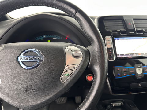 Nissan Leaf Tekna 30 kWh Aut. *LUXURY-LEATHER | FULL-LED | BOSE-SURROUND | TOP-VIEW | KEYLESS | NAVI-FULLMAP | ECC | HEATED-COMFORT-SEATS | CAMERA | DIGI-COCKPIT | 17"ALU*