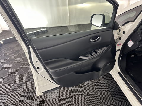 Nissan Leaf Tekna 30 kWh Aut. *LUXURY-LEATHER | FULL-LED | BOSE-SURROUND | TOP-VIEW | KEYLESS | NAVI-FULLMAP | ECC | HEATED-COMFORT-SEATS | CAMERA | DIGI-COCKPIT | 17"ALU*