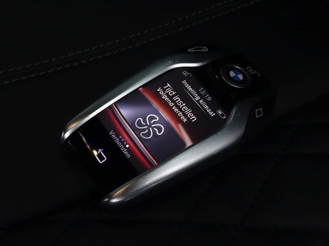 BMW 5 Serie 520i TwinTurbo 183PK High Ex. Ed. / LCI / M-pakket / LED *NAP*