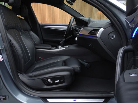BMW 5 Serie 520i TwinTurbo 183PK High Ex. Ed. / LCI / M-pakket / LED *NAP*