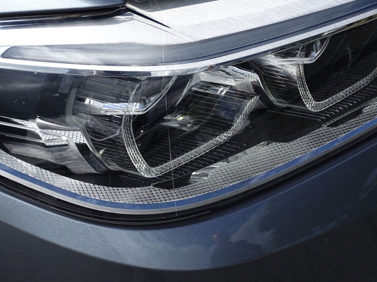 BMW 5 Serie 520i TwinTurbo 183PK High Ex. Ed. / LCI / M-pakket / LED *NAP*