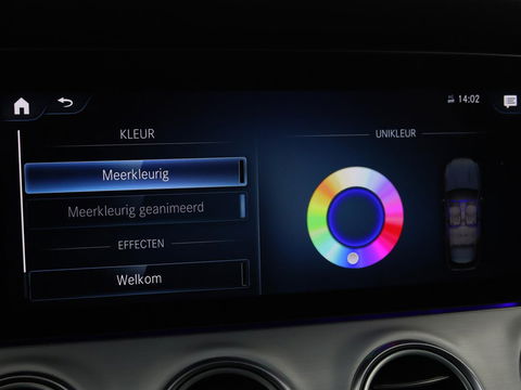 Mercedes-Benz E-Klasse 300de Avantgarde | Schuifdak | Stoelverwarming | Carplay | Sfeerverlichting | Trekhaak | 360 camera | Navigatie | Full LED