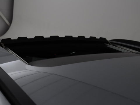 Mercedes-Benz E-Klasse 300de Avantgarde | Schuifdak | Stoelverwarming | Carplay | Sfeerverlichting | Trekhaak | 360 camera | Navigatie | Full LED