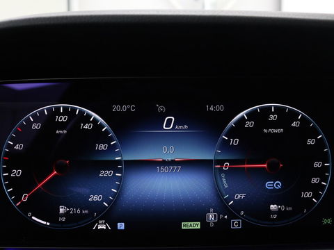 Mercedes-Benz E-Klasse 300de Avantgarde | Schuifdak | Stoelverwarming | Carplay | Sfeerverlichting | Trekhaak | 360 camera | Navigatie | Full LED