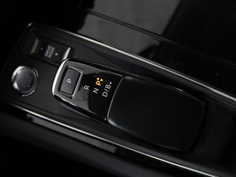 Peugeot 508 1.6 HYbrid Allure | Stoelverwarming | Focal Sound | Adaptive cruise | Camera | Carplay | Full LED | Keyless | Navigatie | Half leder | PHEV
