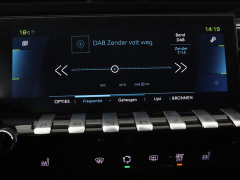 Peugeot 508 1.6 HYbrid Allure | Stoelverwarming | Focal Sound | Adaptive cruise | Camera | Carplay | Full LED | Keyless | Navigatie | Half leder | PHEV