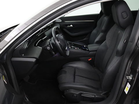 Peugeot 508 1.6 HYbrid Allure | Stoelverwarming | Focal Sound | Adaptive cruise | Camera | Carplay | Full LED | Keyless | Navigatie | Half leder | PHEV