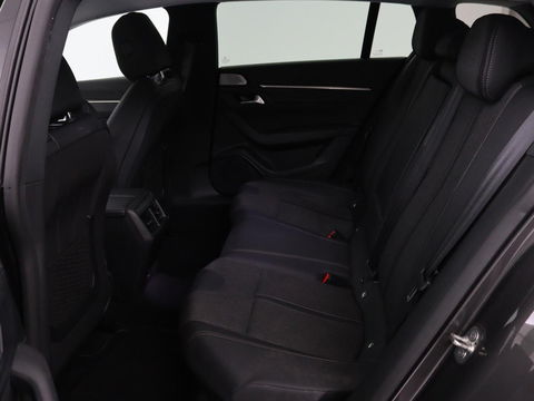 Peugeot 508 1.6 HYbrid Allure | Stoelverwarming | Focal Sound | Adaptive cruise | Camera | Carplay | Full LED | Keyless | Navigatie | Half leder | PHEV