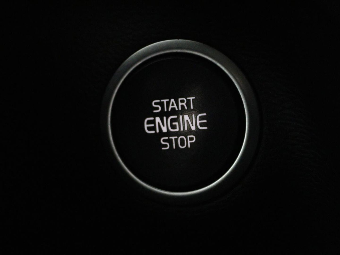 Volvo XC40 1.5 T3 Momentum | Stoelverwarming | Trekhaak | Carplay | Harman/Kardon | Camera | Navigatie | Half leder | Full LED
