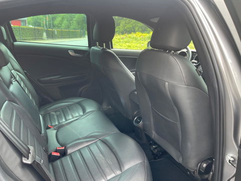 Alfa Romeo Giulietta 1.4 Turbo 170PK MultiAir Super Automaat Leer Navi Led-Xenon