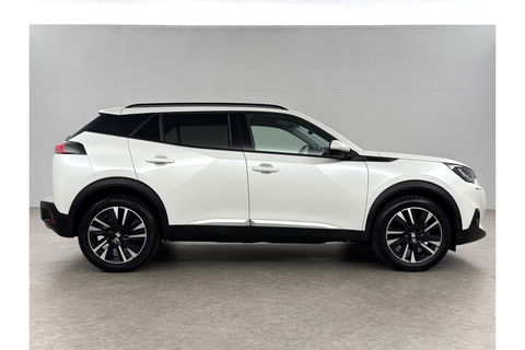 Peugeot 2008 1.2 PureTech 360 Camera LED Virtual Trekhaak Parelmoer Carplay Clima Cruise Navi 18"LMV PDC