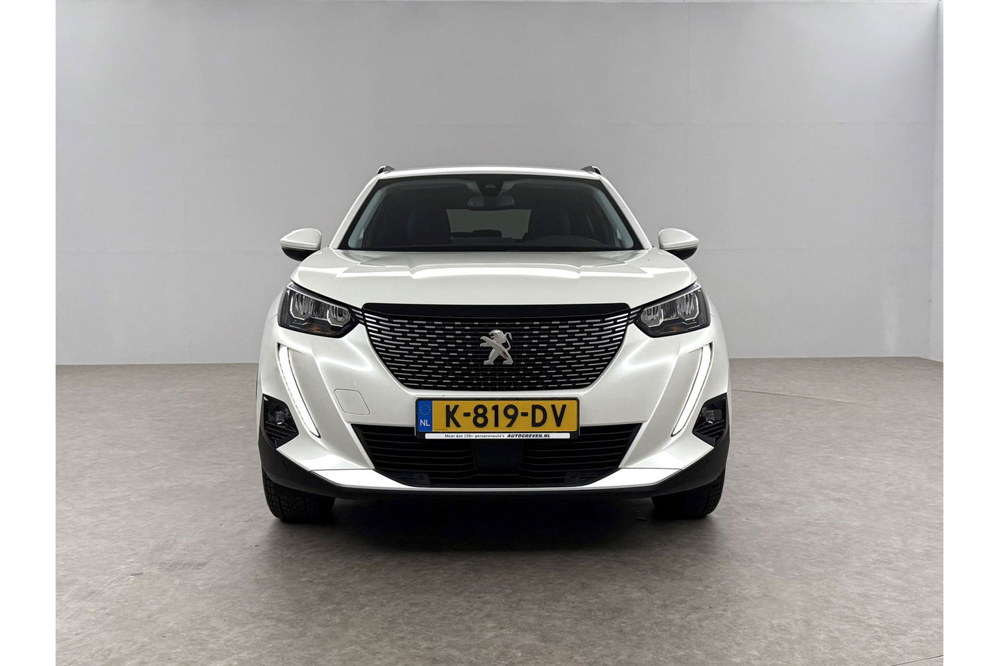 Peugeot 2008 1.2 PureTech 360 Camera LED Virtual Trekhaak Parelmoer Carplay Clima Cruise Navi 18"LMV PDC