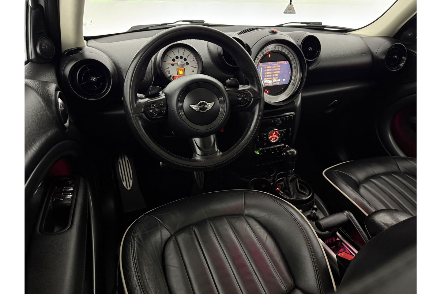 MINI Cooper Countryman 1.6 Cooper S ALL4 Chili 184PK Airco Cruise LED harman/kardon Leder 18"LMV Parkeersensoren