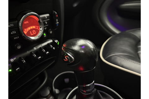 MINI Cooper Countryman 1.6 Cooper S ALL4 Chili 184PK Airco Cruise LED harman/kardon Leder 18"LMV Parkeersensoren