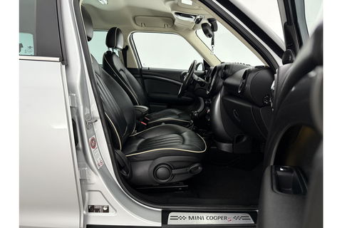 MINI Cooper Countryman 1.6 Cooper S ALL4 Chili 184PK Airco Cruise LED harman/kardon Leder 18"LMV Parkeersensoren