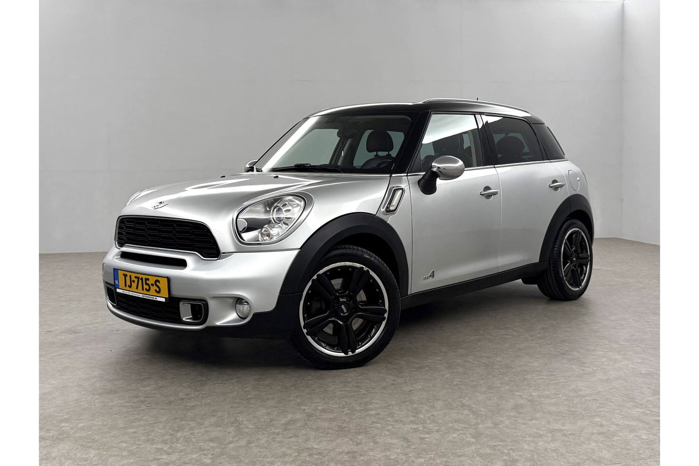 MINI Cooper Countryman 1.6 Cooper S ALL4 Chili 184PK Airco Cruise LED harman/kardon Leder 18"LMV Parkeersensoren
