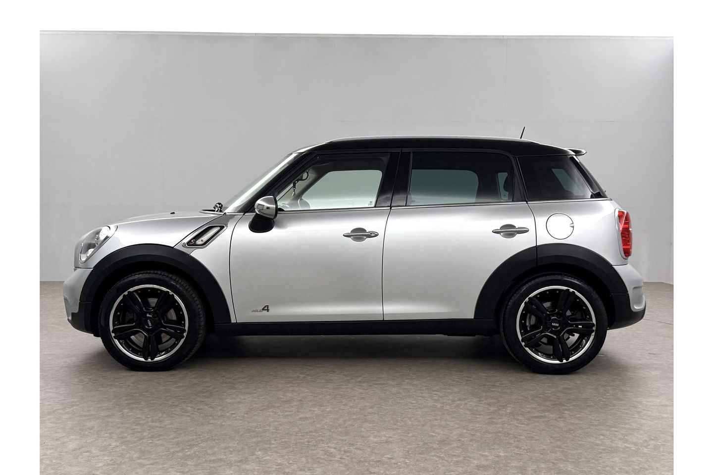 MINI Cooper Countryman 1.6 Cooper S ALL4 Chili 184PK Airco Cruise LED harman/kardon Leder 18"LMV Parkeersensoren