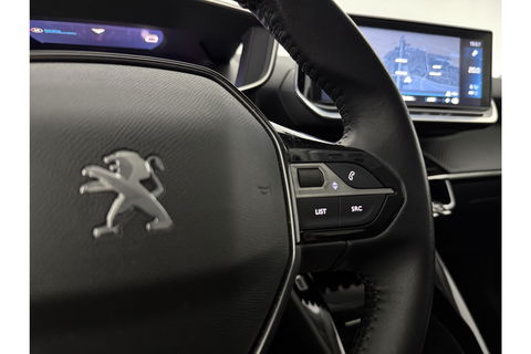 Peugeot 2008 1.2 PureTech 360 Camera LED Virtual Trekhaak Parelmoer Carplay Clima Cruise Navi 18"LMV PDC