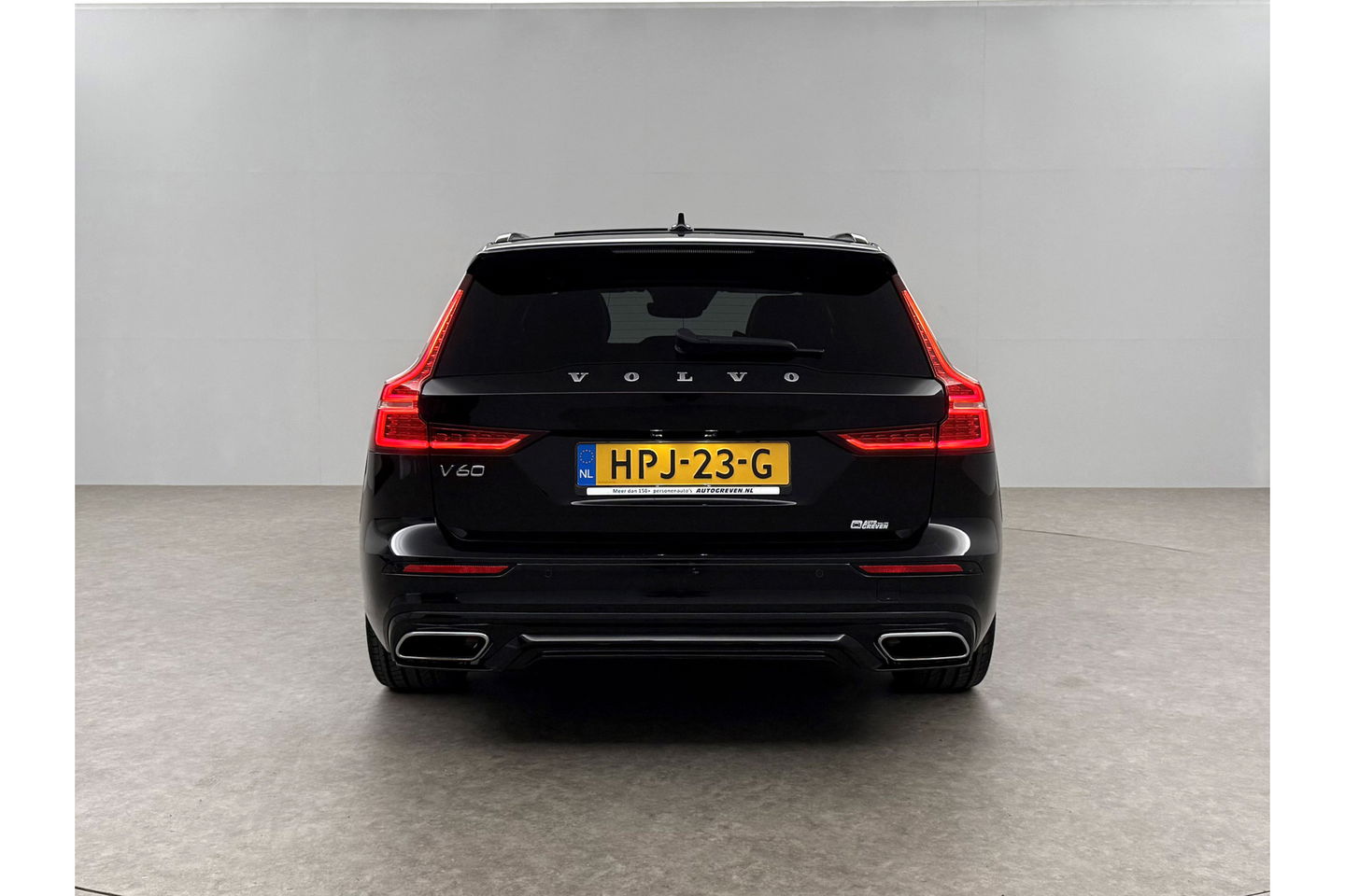 Volvo V60 2.0 T6 Recharge AWD R-Design 350PK Pano Trekhaak Camera Carplay LED Memory Navi Virtual Clima Cruise 20"LMV Leder PDC