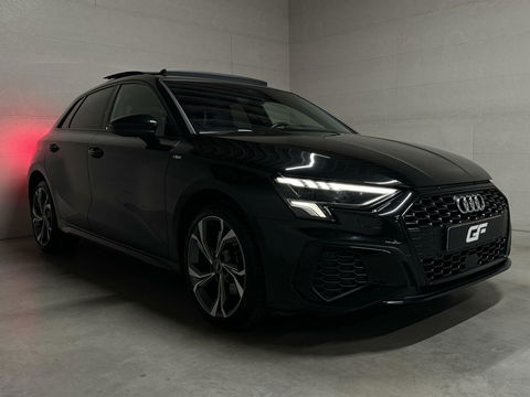 Audi A3 Sportback 40 TFSI e Black Edition S-line Pano Sfeer