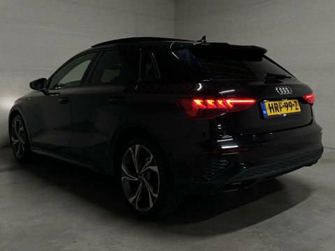 Audi A3 Sportback 40 TFSI e Black Edition S-line Pano Sfeer
