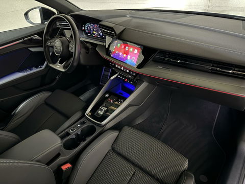 Audi A3 Sportback 40 TFSI e Black Edition S-line Pano Sfeer