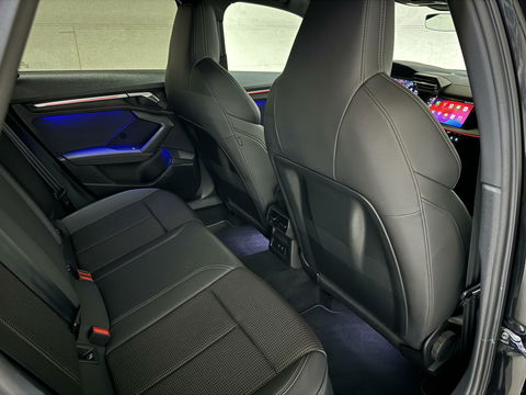 Audi A3 Sportback 40 TFSI e Black Edition S-line Pano Sfeer