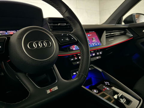 Audi A3 Sportback 40 TFSI e Black Edition S-line Pano Sfeer