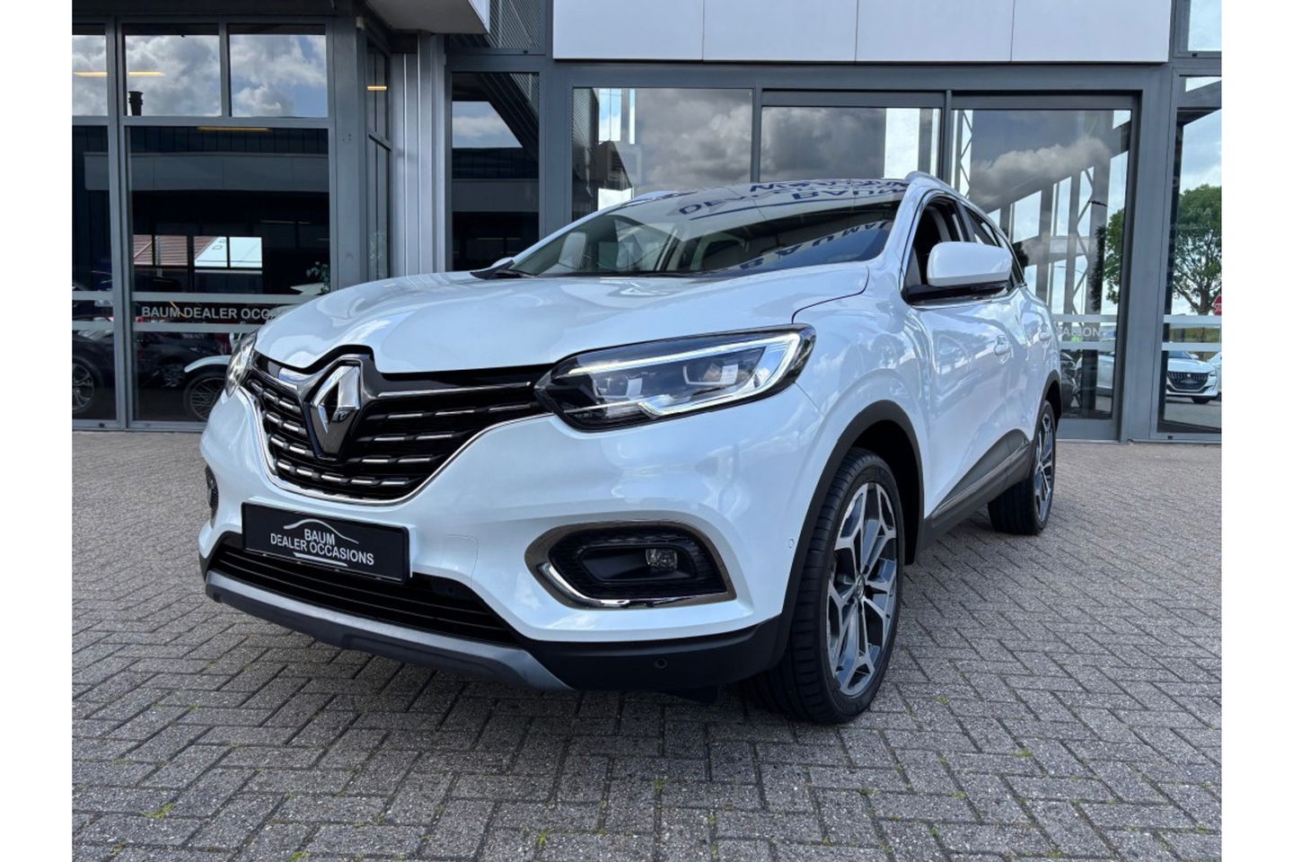 Renault Kadjar 1.3 TCE TECHNO AUTOMAAT PANORAMA NAVI PDC-CAMERA.