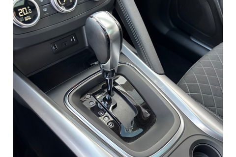 Renault Kadjar 1.3 TCE TECHNO AUTOMAAT PANORAMA NAVI PDC-CAMERA.