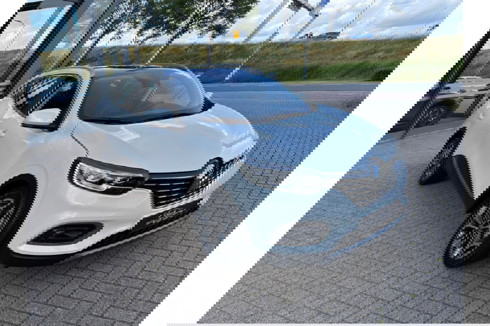 Renault Kadjar 1.3 TCE TECHNO AUTOMAAT PANORAMA NAVI PDC-CAMERA.