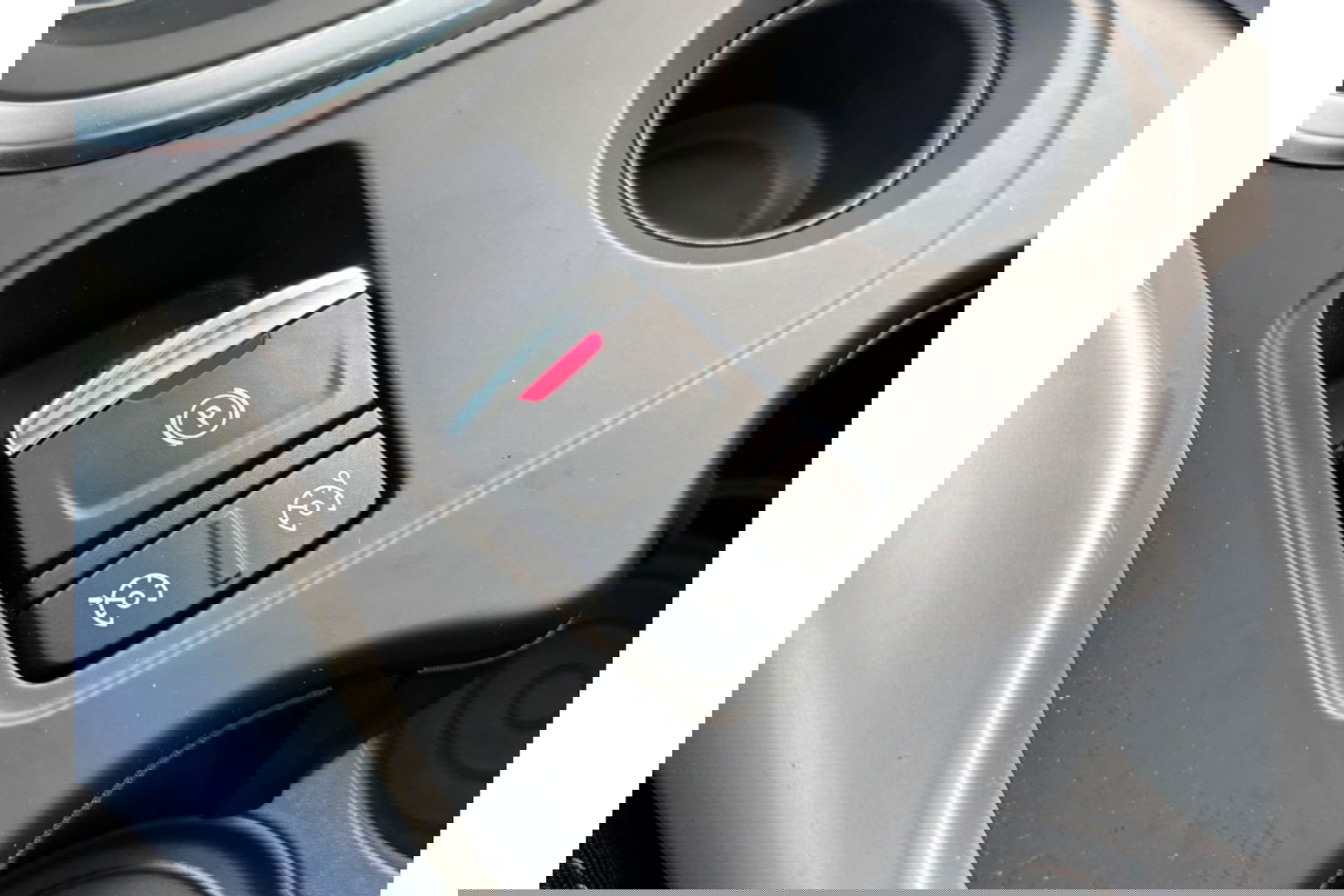 Renault Kadjar 1.3 TCE TECHNO AUTOMAAT PANORAMA NAVI PDC-CAMERA.