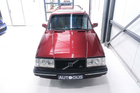 Volvo 240 2.3i GLE | 7 persoons | Cruise | unieke auto | NL auto | Schuifdak | Elec ramen |