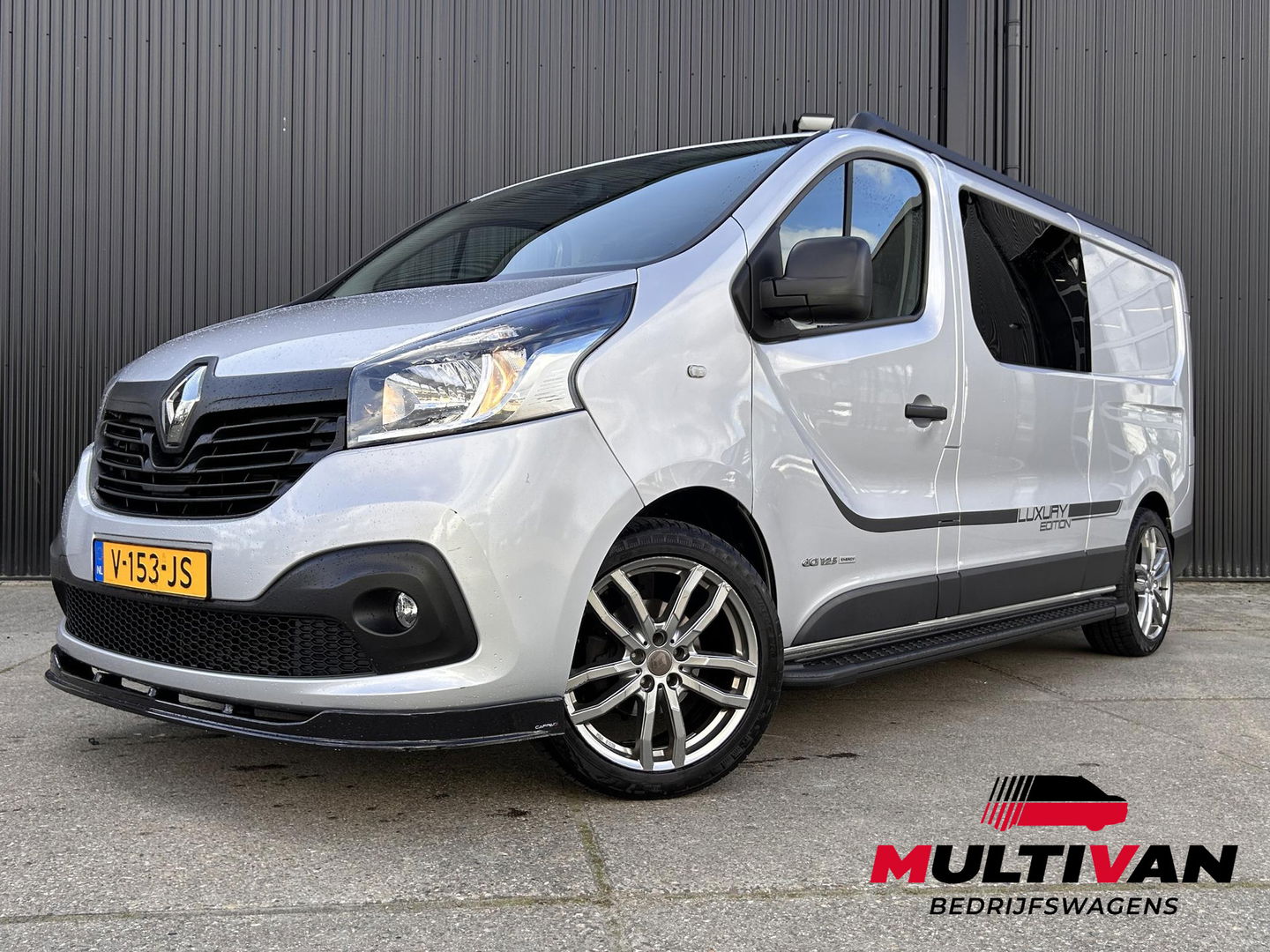 Renault Trafic 1.6 dCi 125pk L2H1 DC Luxury Edition | Leder | MARGE | Velgen | Sidesteps | Formula Sport |