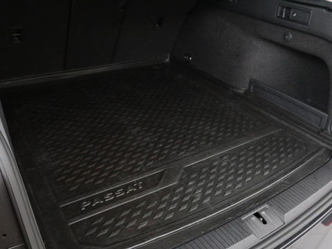 Volkswagen Passat 2.0 TDI Business | Stoelverwarming | Adaptive cruise | Camera | Carplay | Navigatie | Virtual Cockpit | Climate control | Full LED | Keyless