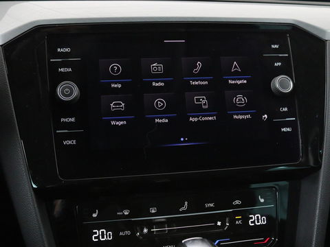 Volkswagen Passat 2.0 TDI Business | Stoelverwarming | Adaptive cruise | Camera | Carplay | Navigatie | Virtual Cockpit | Climate control | Full LED | Keyless