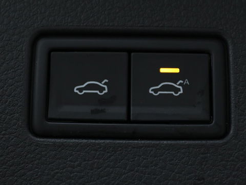 Volkswagen Passat 2.0 TDI Business | Stoelverwarming | Adaptive cruise | Camera | Carplay | Navigatie | Virtual Cockpit | Climate control | Full LED | Keyless