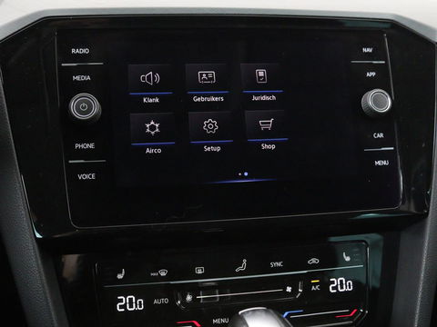 Volkswagen Passat 2.0 TDI Business | Stoelverwarming | Adaptive cruise | Camera | Carplay | Navigatie | Virtual Cockpit | Climate control | Full LED | Keyless