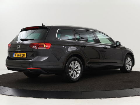 Volkswagen Passat 2.0 TDI Business | Stoelverwarming | Adaptive cruise | Camera | Carplay | Navigatie | Virtual Cockpit | Climate control | Full LED | Keyless