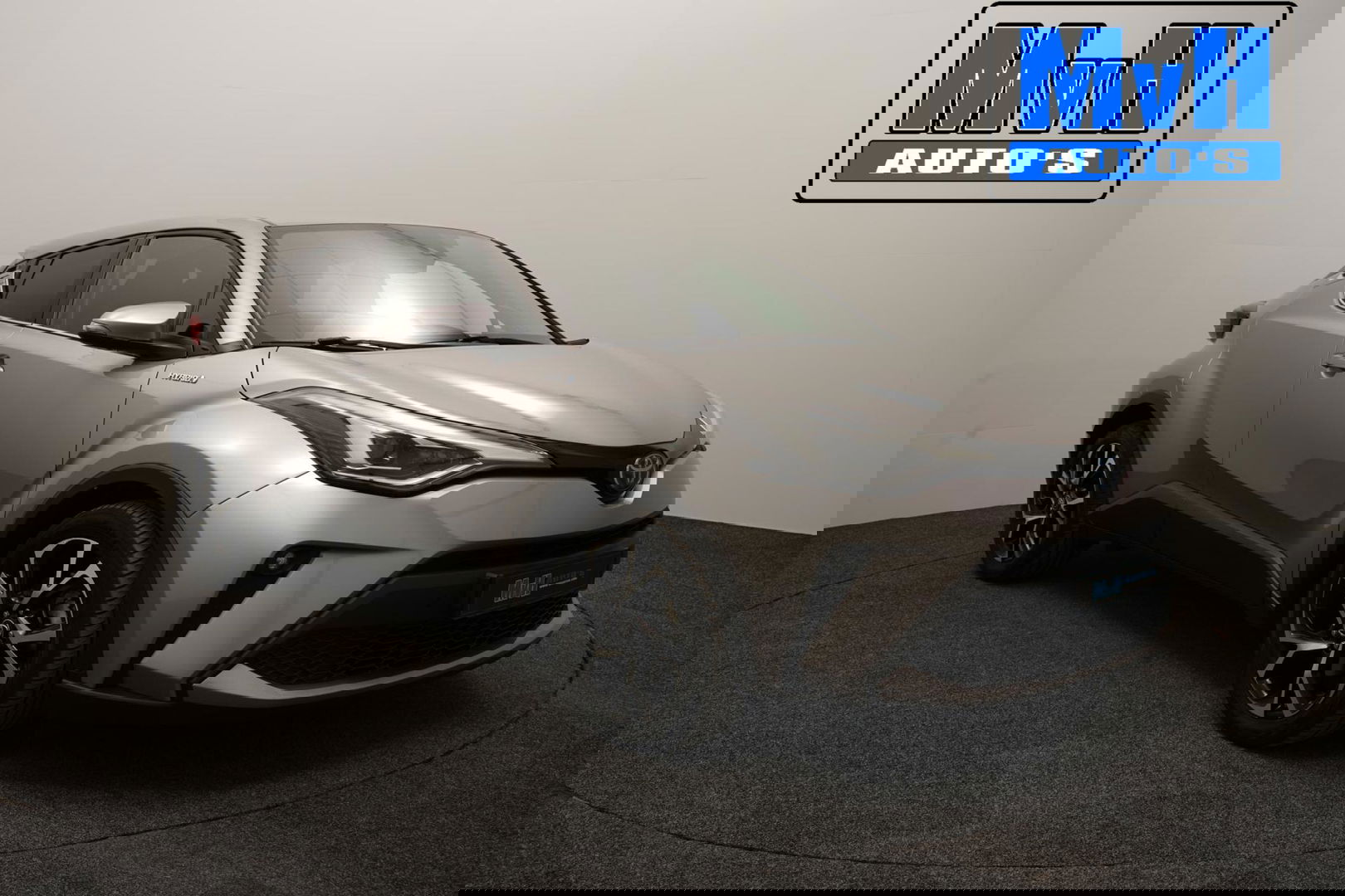 Toyota C-HR 1.8 Hybrid First Edition|LUXE|DEALER OH|JBL|TREKHAAK|LED