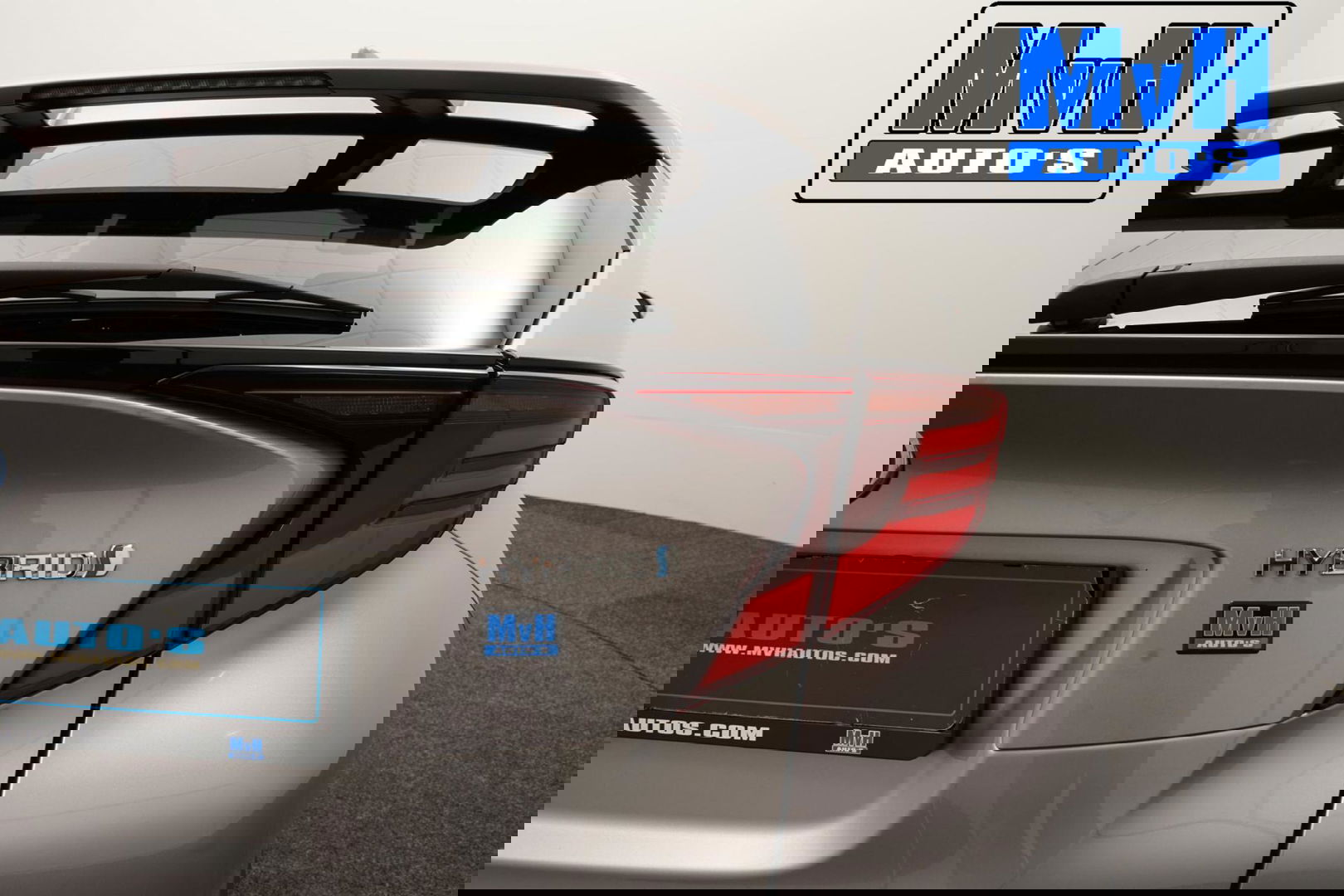 Toyota C-HR 1.8 Hybrid First Edition|LUXE|DEALER OH|JBL|TREKHAAK|LED