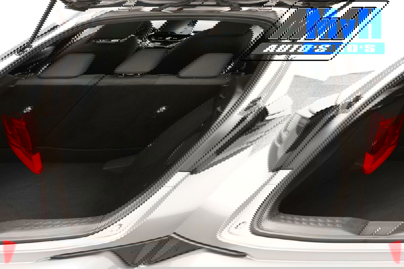 Toyota C-HR 1.8 Hybrid First Edition|LUXE|DEALER OH|JBL|TREKHAAK|LED