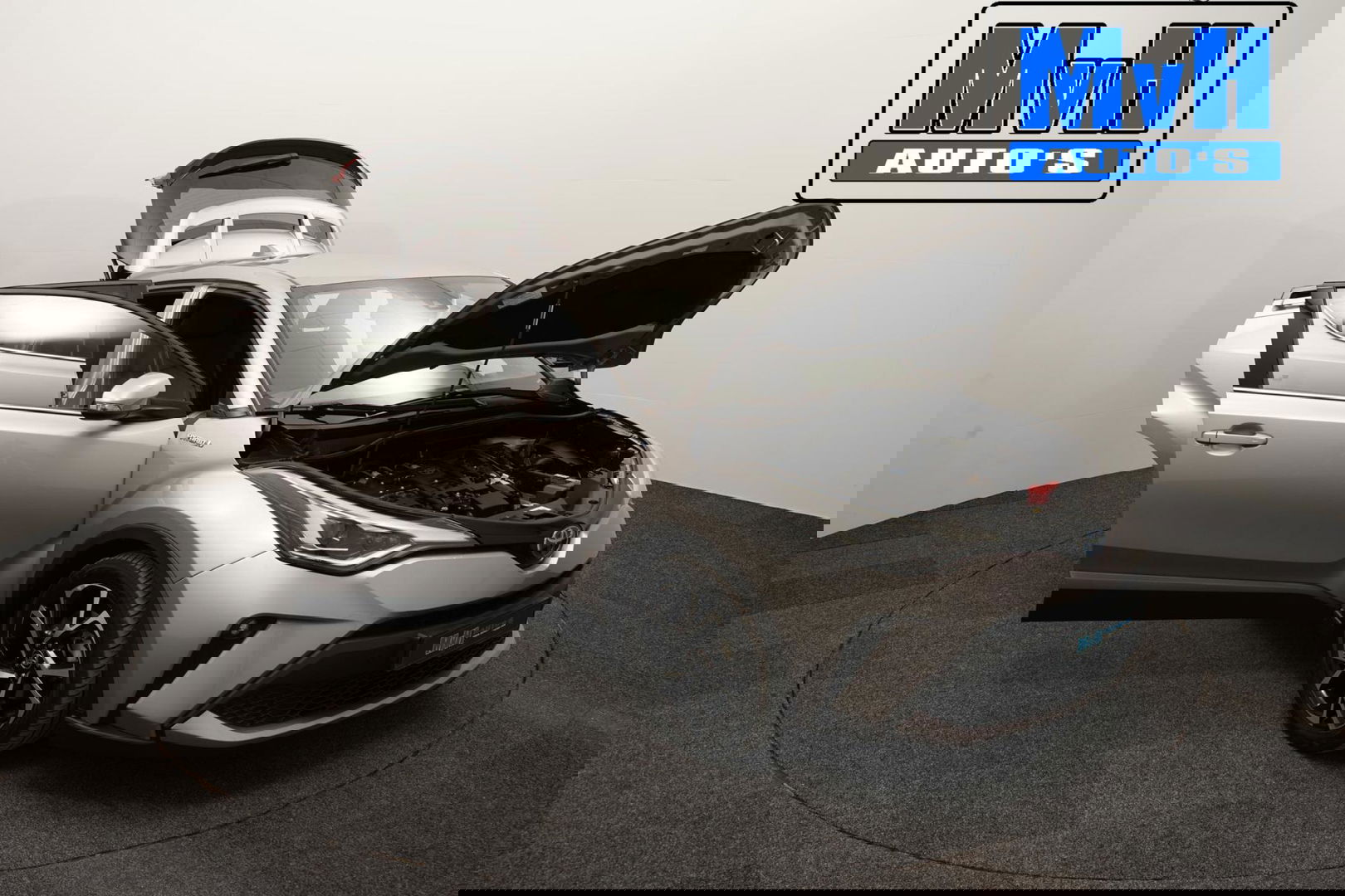 Toyota C-HR 1.8 Hybrid First Edition|LUXE|DEALER OH|JBL|TREKHAAK|LED