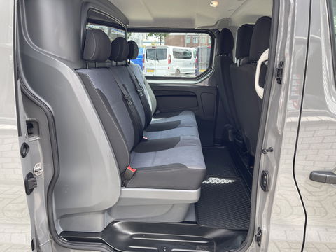 Opel Vivaro 1.6 CDTI 120pk L2H1 DC 6 persoons Edition / vaste prijs rijklaar € 14.950 marge / euro 6 diesel / airco / cruise / navigatie / pdc achter / geen btw / bpm vrij !