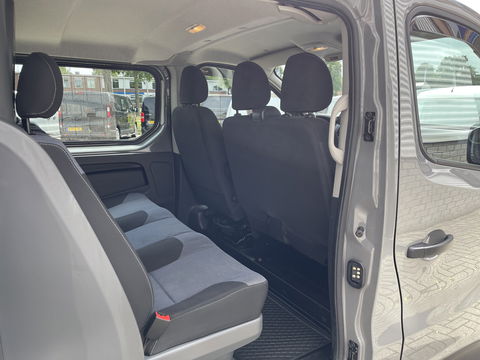 Opel Vivaro 1.6 CDTI 120pk L2H1 DC 6 persoons Edition / vaste prijs rijklaar € 14.950 marge / euro 6 diesel / airco / cruise / navigatie / pdc achter / geen btw / bpm vrij !
