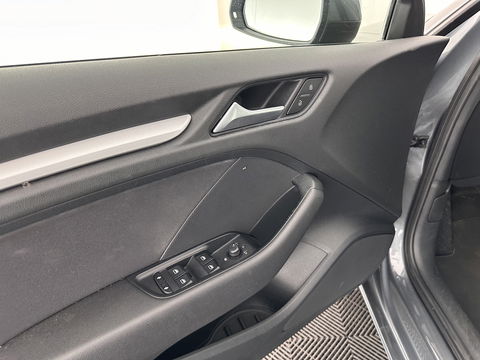 Audi A3 Sportback 1.6 TDI Attraction Pro Line *NAVI-FULLMAP | AIRCO | PDC | CRUISE | 16''ALU | TOWBAR*