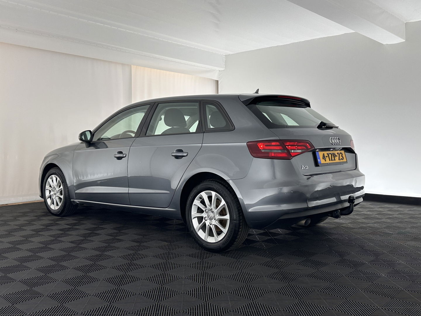 Audi A3 Sportback 1.6 TDI Attraction Pro Line *NAVI-FULLMAP | AIRCO | PDC | CRUISE | 16''ALU | TOWBAR*