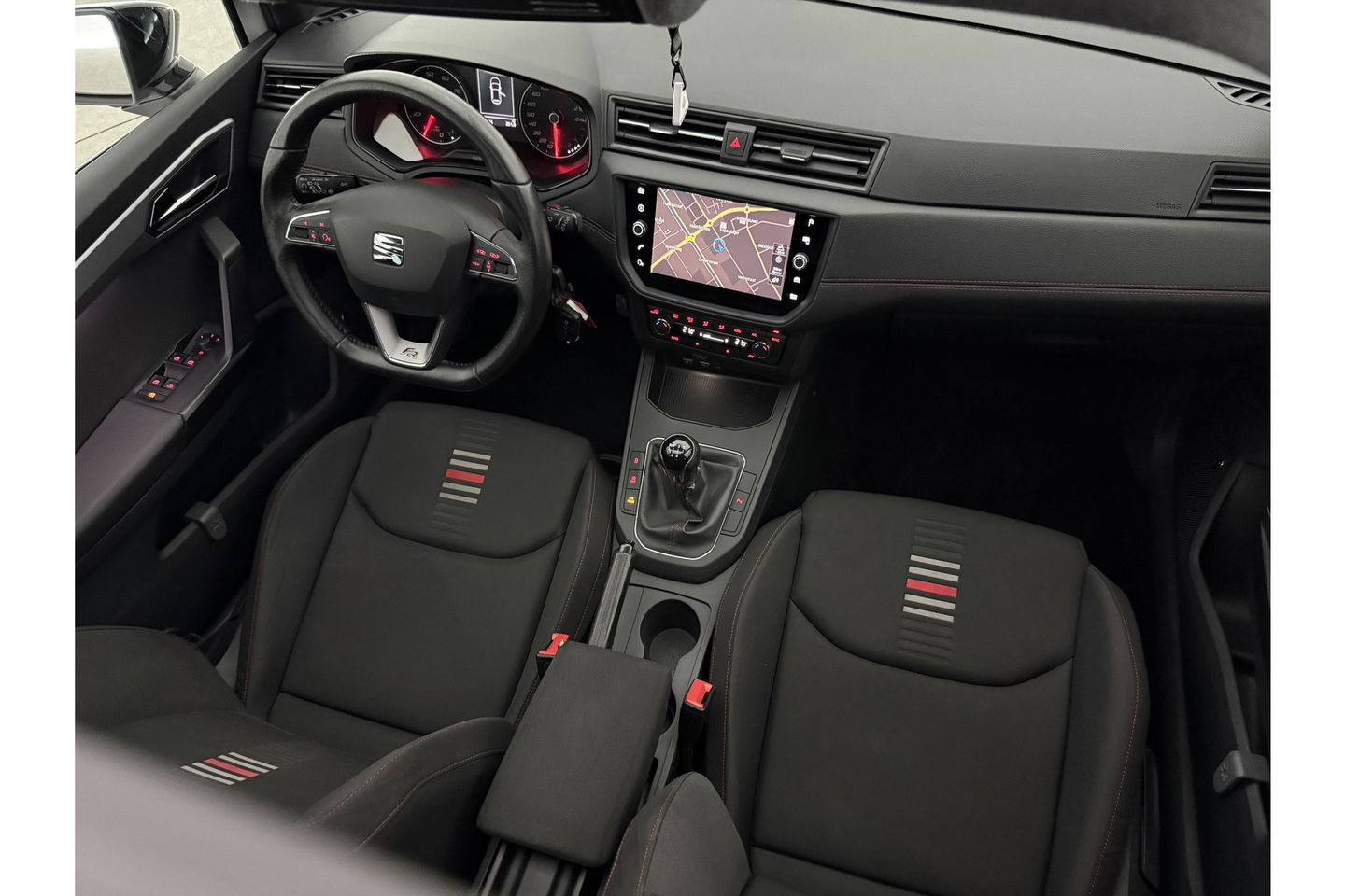 SEAT Ibiza 1.0 TSI FR Pano Beats Camera Carplay Clima Cruise LED Navigatie PDC 17"LMV