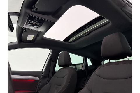 SEAT Ibiza 1.0 TSI FR Pano Beats Camera Carplay Clima Cruise LED Navigatie PDC 17"LMV